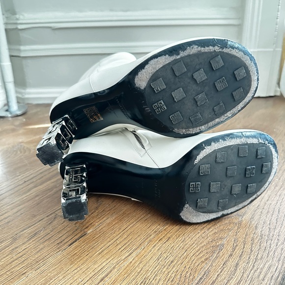 GIVENCHY G Cube Ankle Boot - Picture 5 of 12